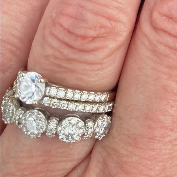 Jared 3/4 CTW Engagement Anniversary Band Ring - Picture 4 of 7